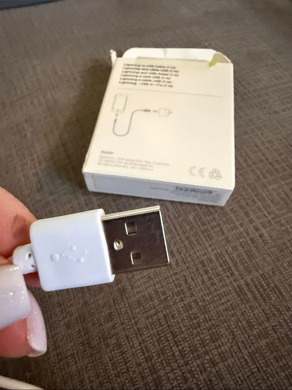Apple White Lightning to USB Cable (1m)